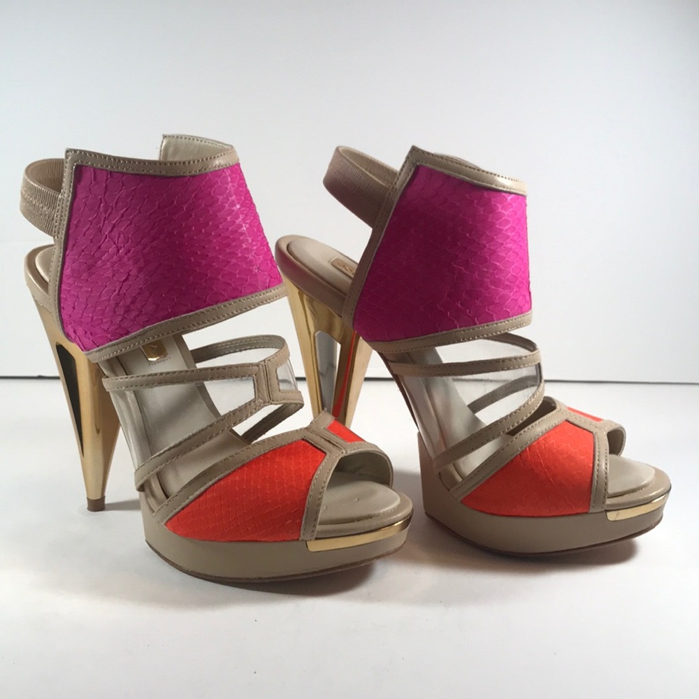 BCBGMaxAzria - Picture 8 of 9